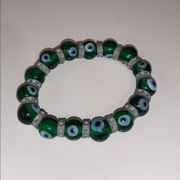 Patterned bracelets - Picture 3 of 3